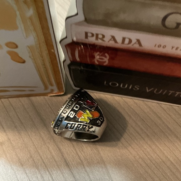 Golden State warriors  Gold and Silver Statement Ring. Seth curry #30 - Picture 4 of 4